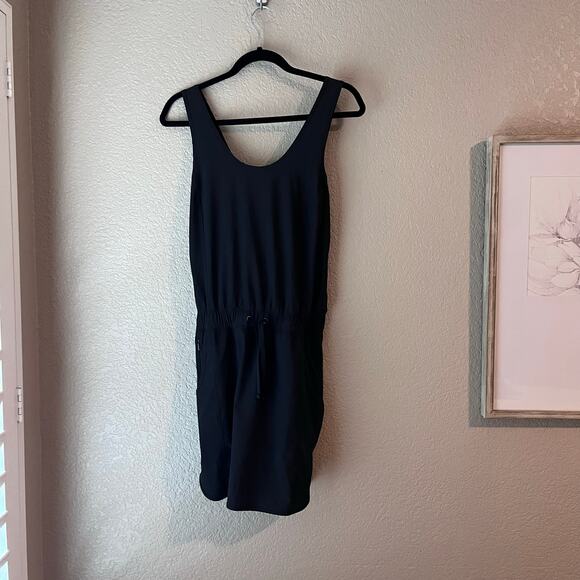 Patagonia Women’s Fleetwith Dress Black Sleeveless Drawstring Small Criss Cross - Picture 2 of 9